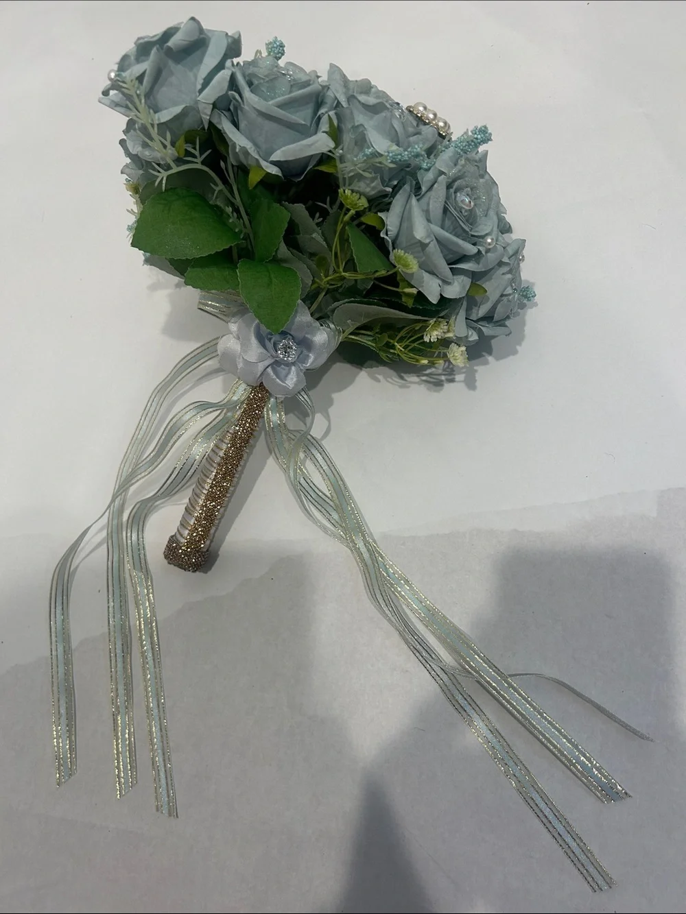 Handheld 15 Blue Rose Bouquet with Ribbon and Rhinestone Accent bridal nwot